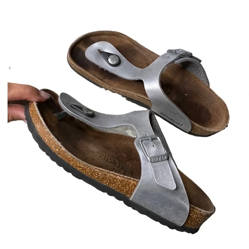Birkenstock Silver Kids Gizeh Sandals size 32